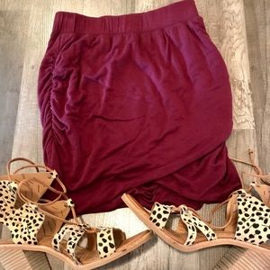 Tobi mini crimson skirt with rouched sides